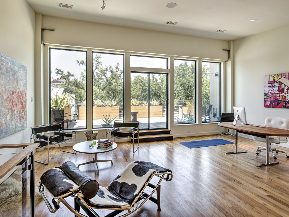 Houston, 1203 Berthea, September 2015, living area