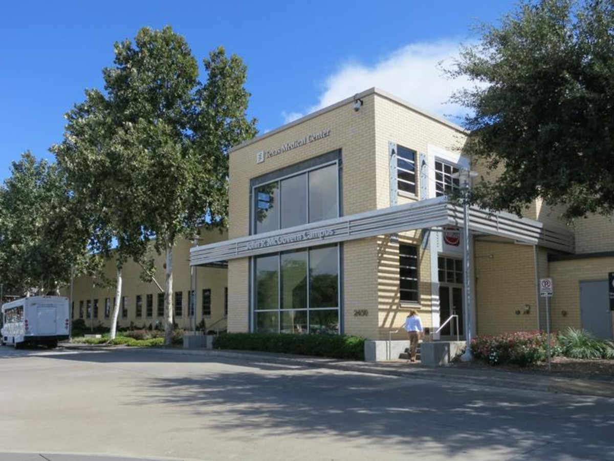 News, Shelby, Glassell Temporary, August 2015