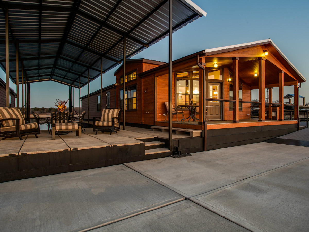 6 serene lake houses near DallasFort Worth to get away from it all