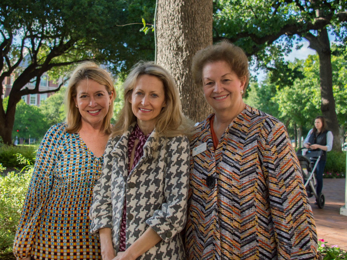 Diane Fullingim, JLD Sustaining Advisor Lynn McBee and JLD Sustainer President Kittye Peeler