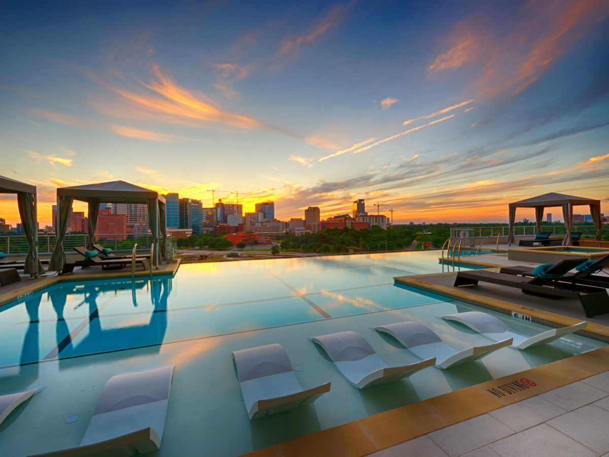 Houston Vantage Med Center apartments