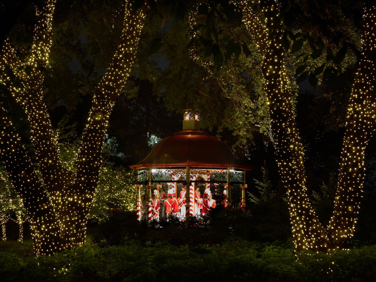 The most dazzling Christmas light displays around Dallas in 2019