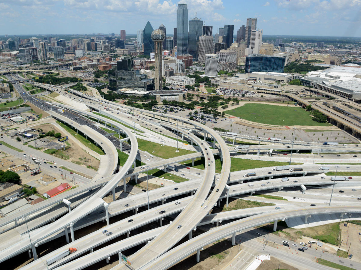 Watch for major traffic shift plus new exit on downtown Dallas freeway