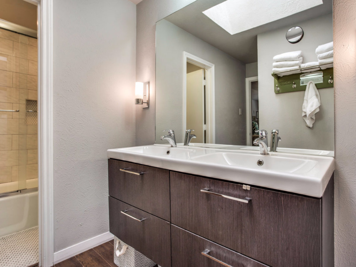 Dallas house_8511 Capri Drive