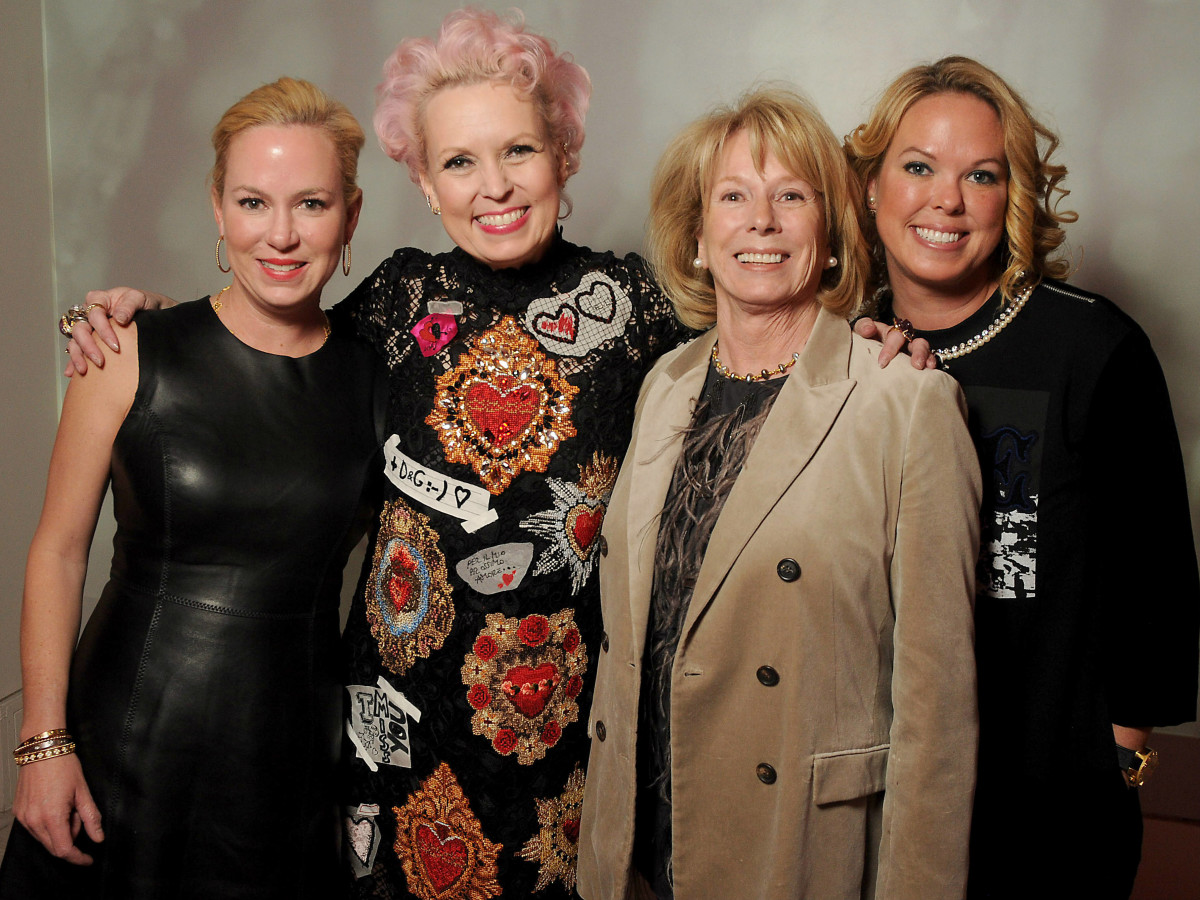 Heart of Fashion guests group: Vivian Wise and group