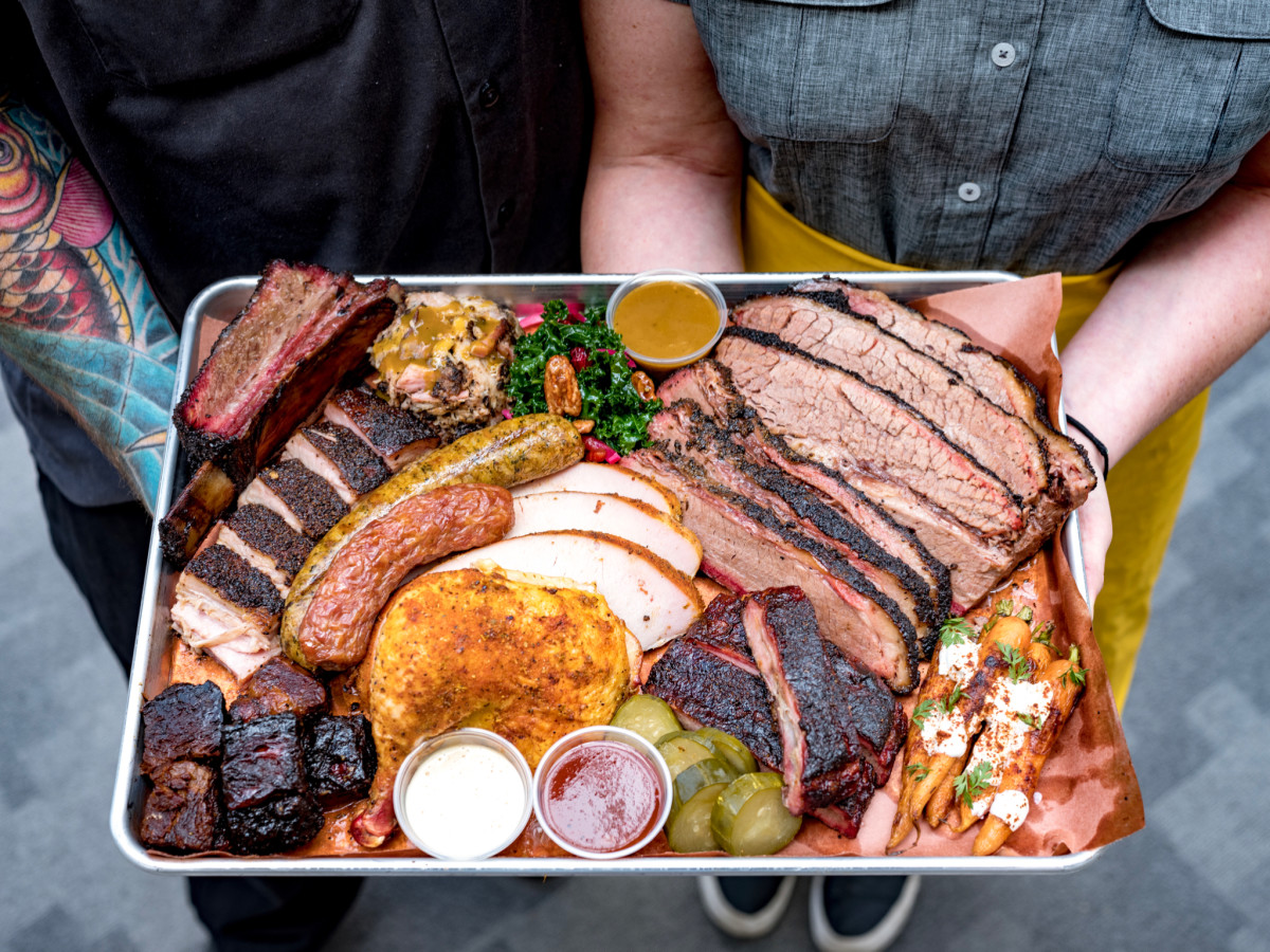 Feges BBQ Erin Patrick Feges barbecue tray