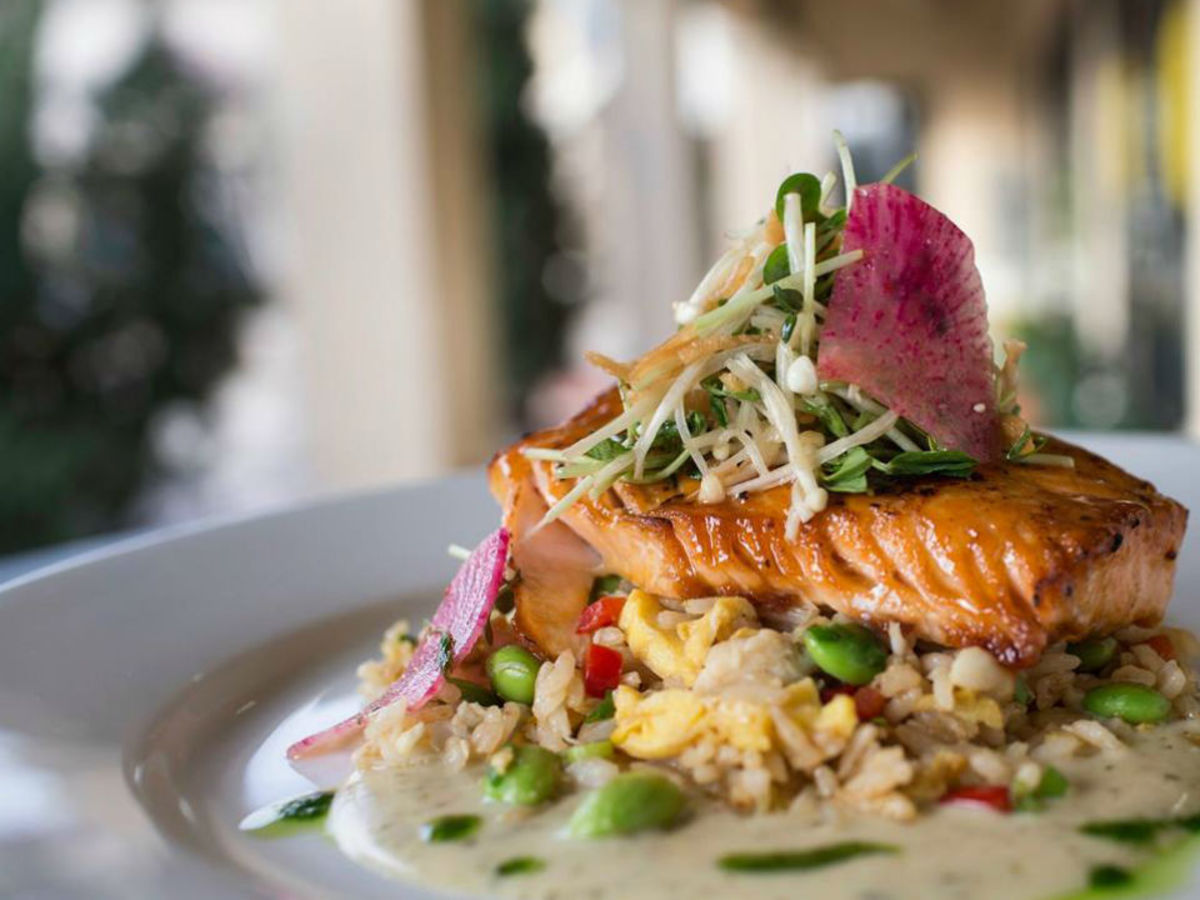 Colleyville New American Restaurant Serves Neighbors Better Than