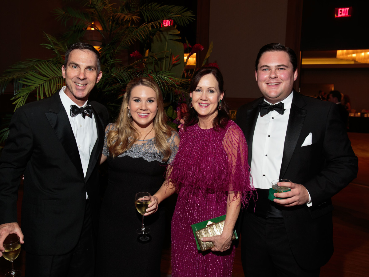 Mike Metzger, Elizabeth Metzger, Pam Metzger, and Ryne St. Marie, Slipper Club Havana Nights 2018