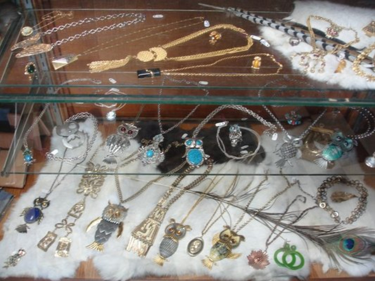 Austin Photo: Places_shopping_feathers_boutique_jewelry