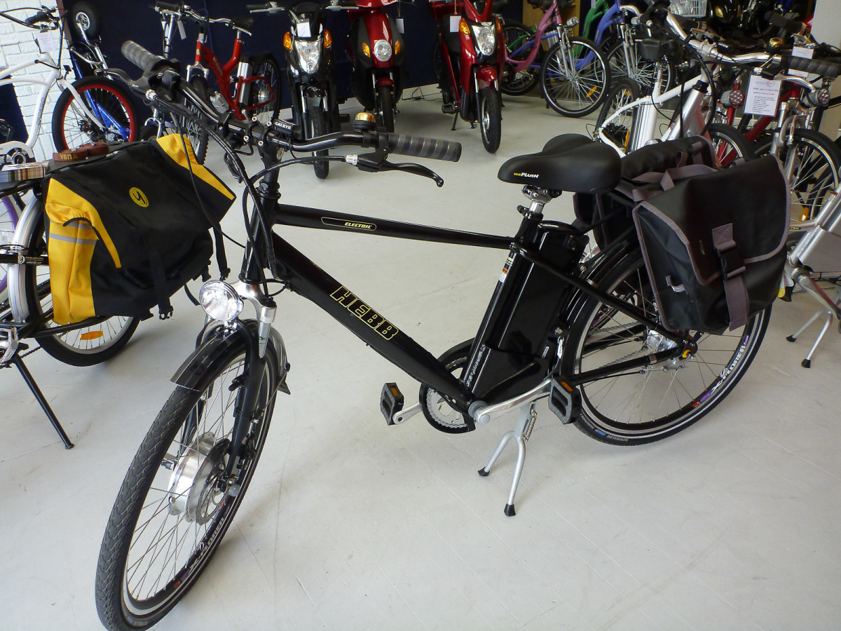 A penny a mile? Houston's first electric bike store looks to chang