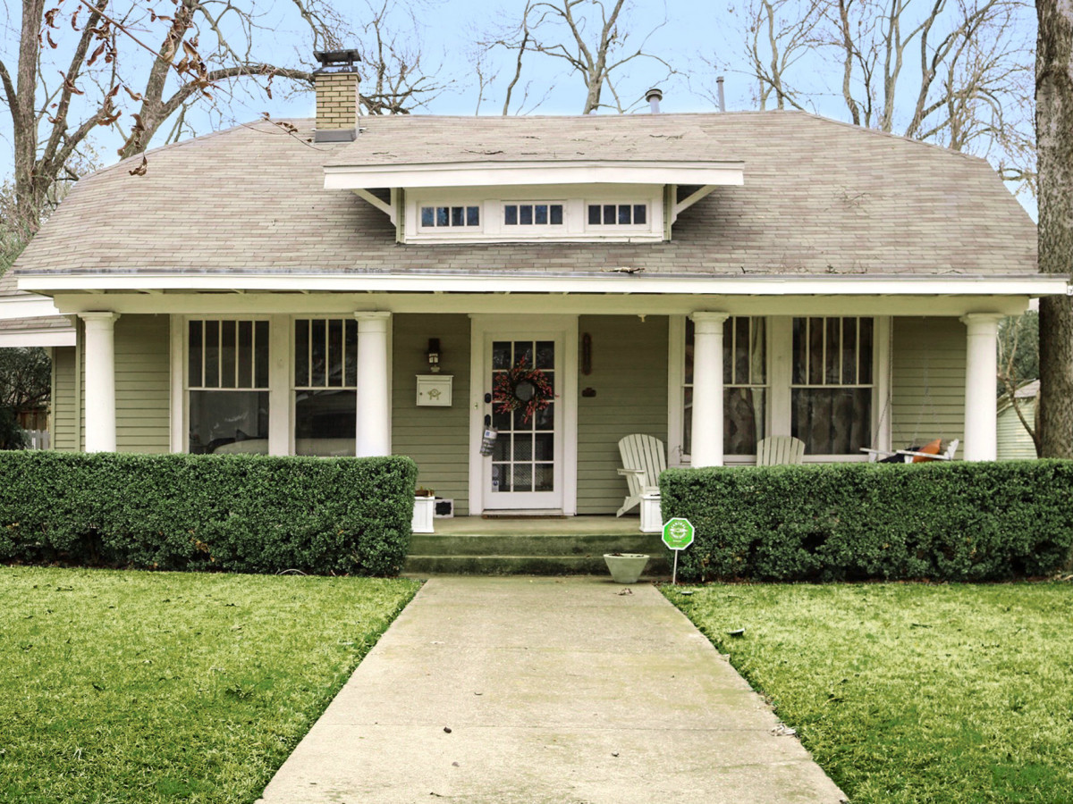 6114 Bryan Pkwy