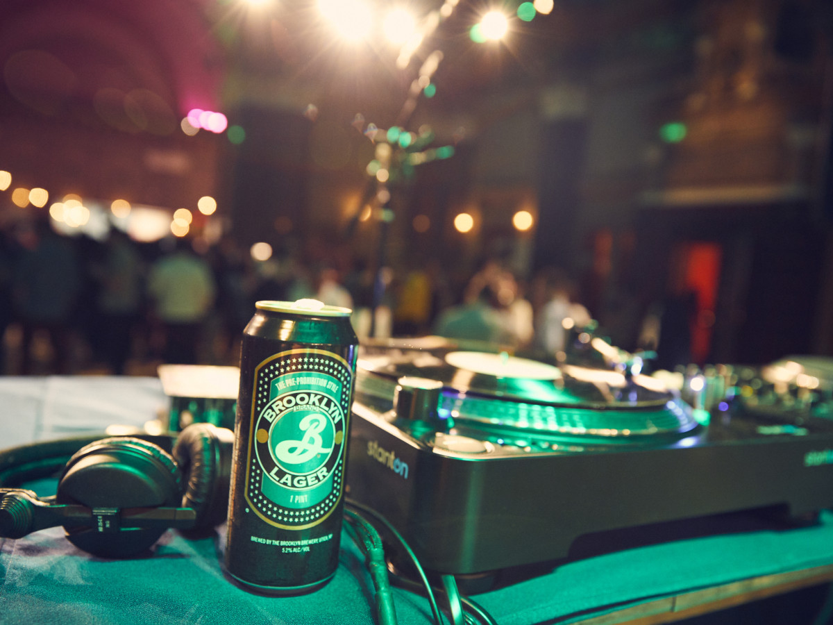 Beer Mansion DJ station