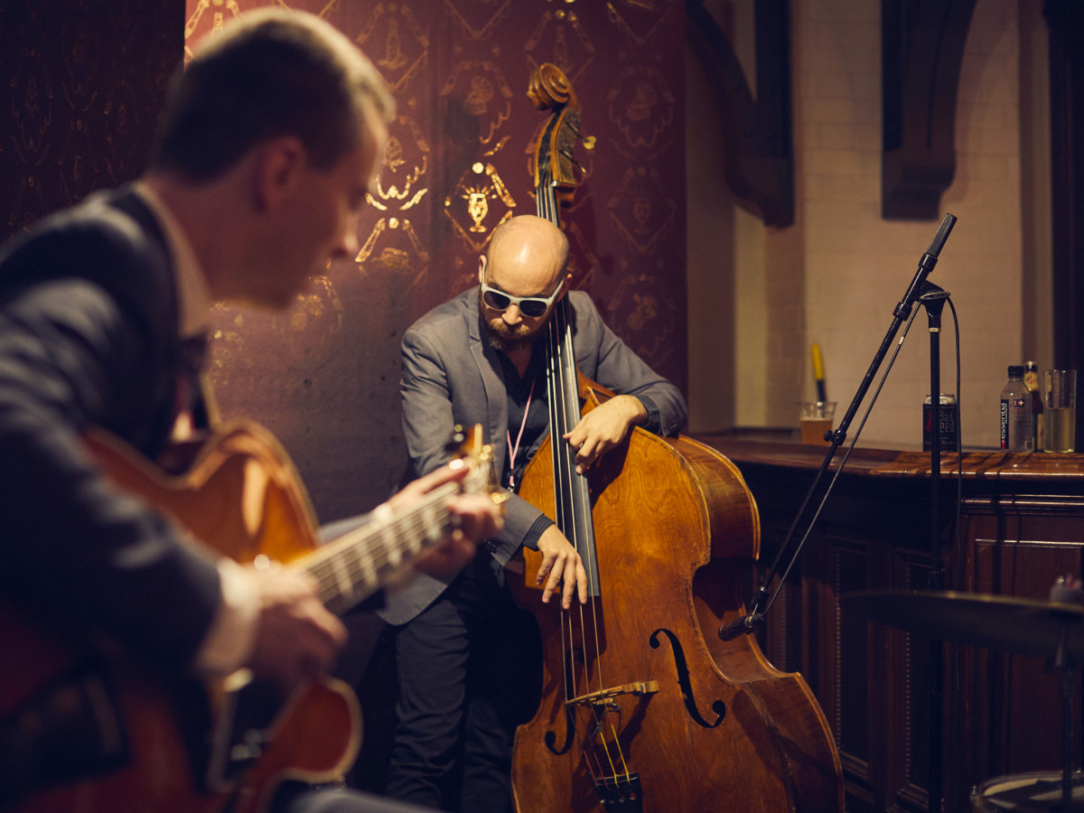 Beer Mansion musicians