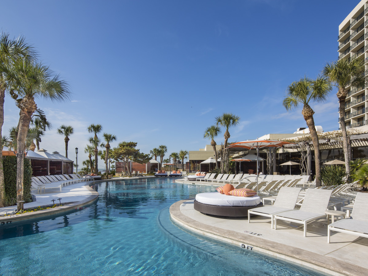 San Luis Resort pool