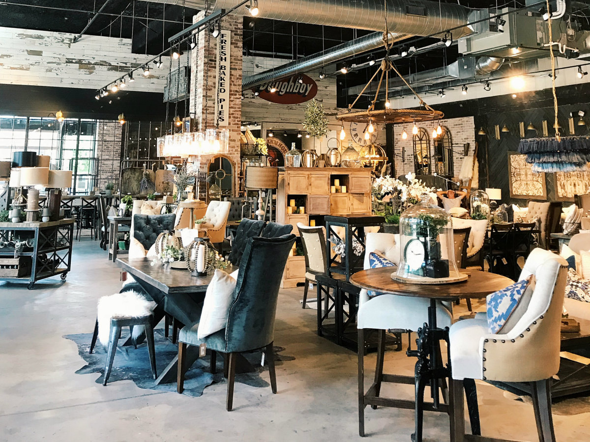 Urban Farmhouse at Dallas Farmers Market
