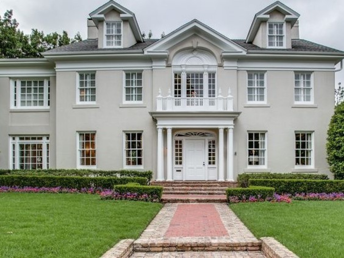 Whimsical surprise awaits upstairs in historic Highland Park mansion