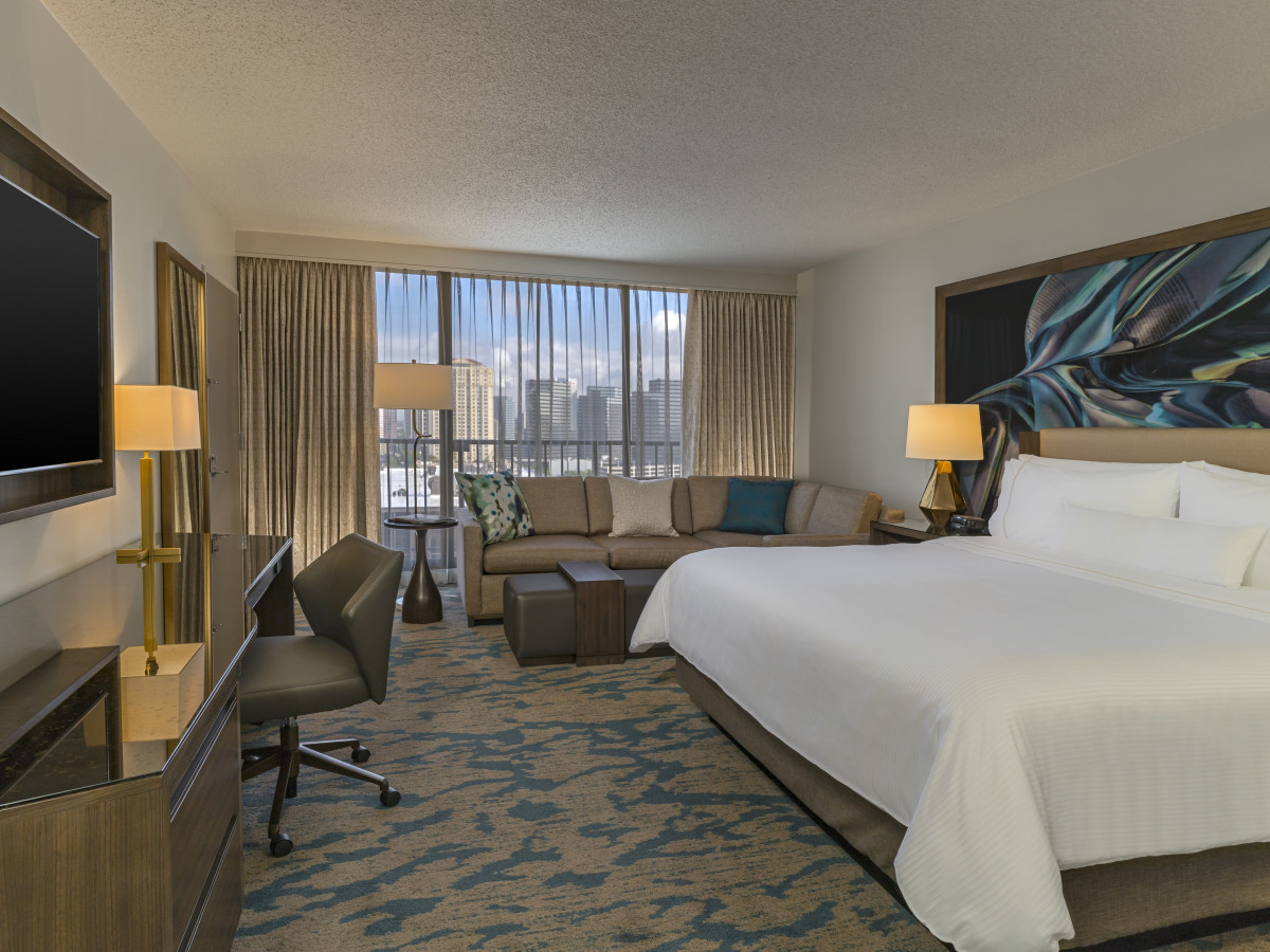 The Westin Galleria Houston deluxe king room