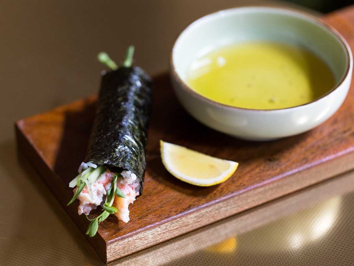 She's Not Here teraba temaki Austin
