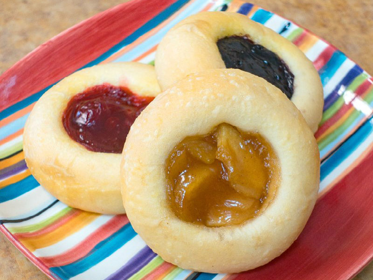 Kolache Factory opens its very first location in Dallas County