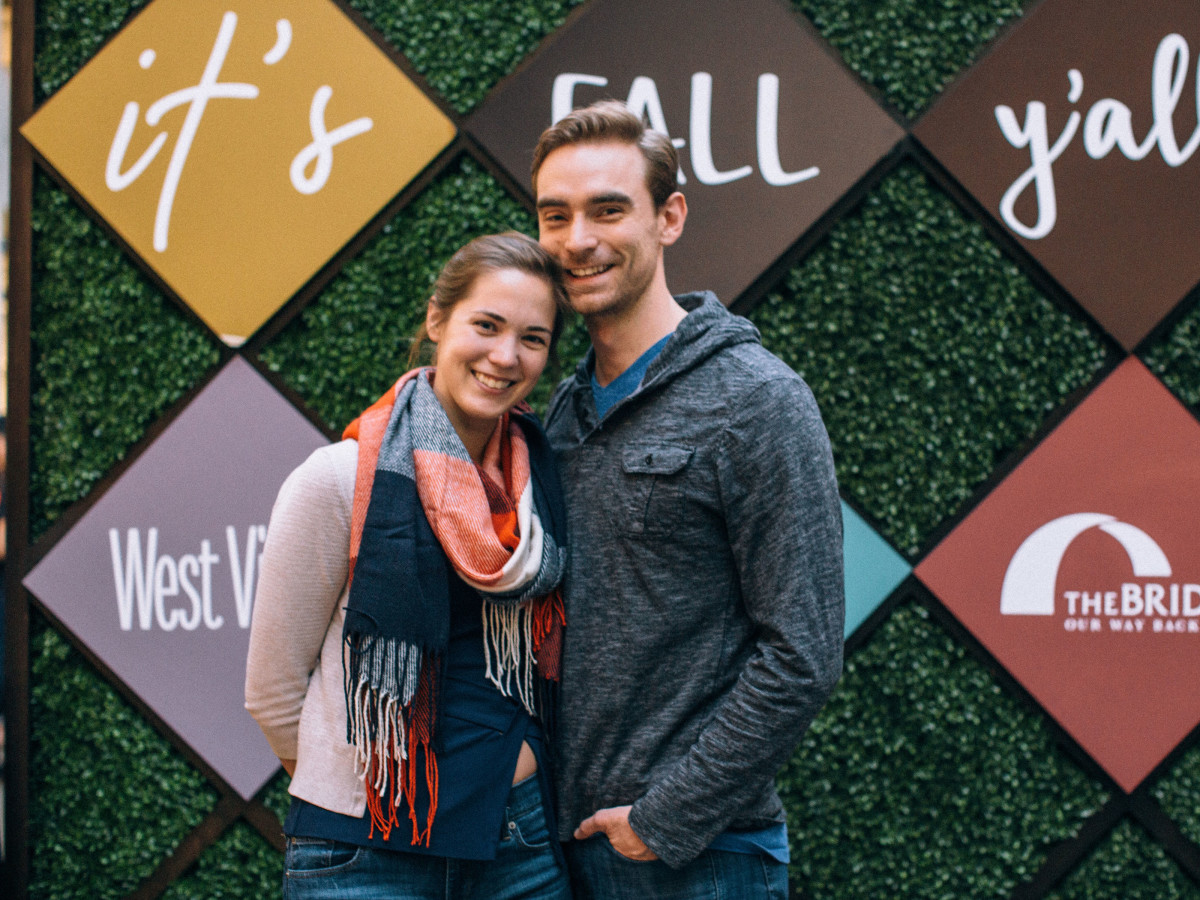 It's Fall Y'all group photo