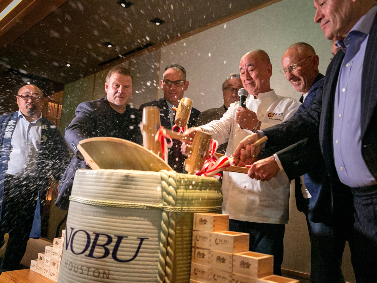 Robert De Niro Tilman Fertitta Christen Nobu With Sake Fueled