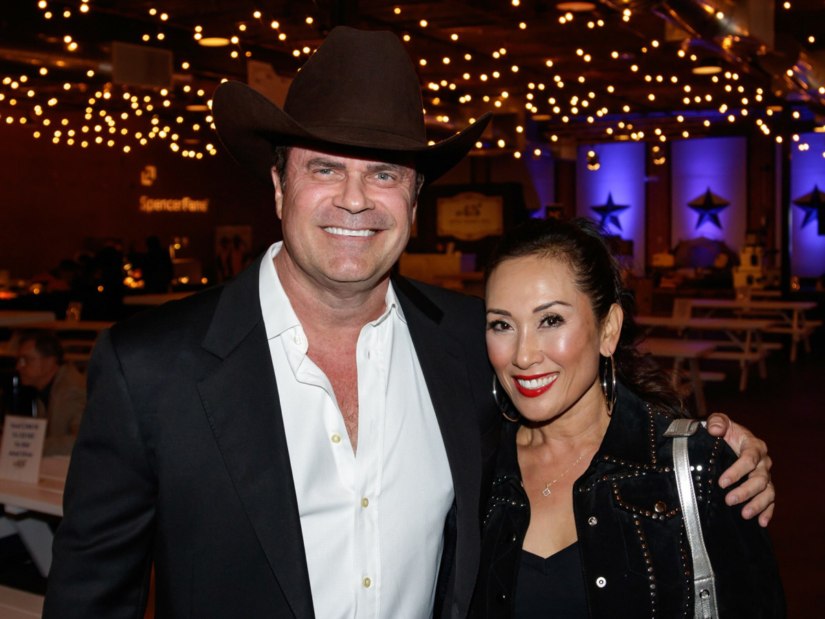 Michael Marsh, Chae Marsh