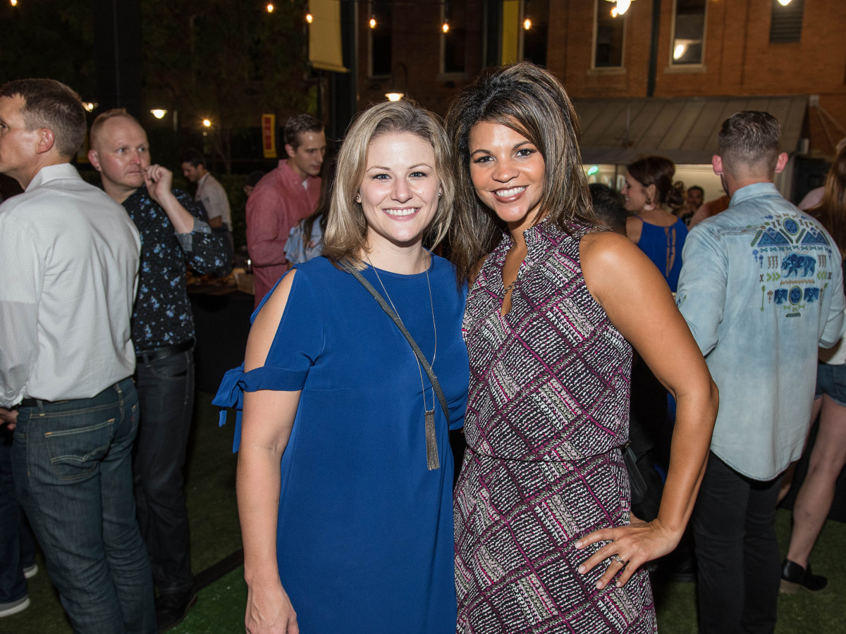 Jennifer Fisher, Carly Moss