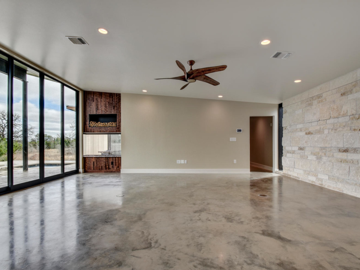1110 Rutherford Driftwood