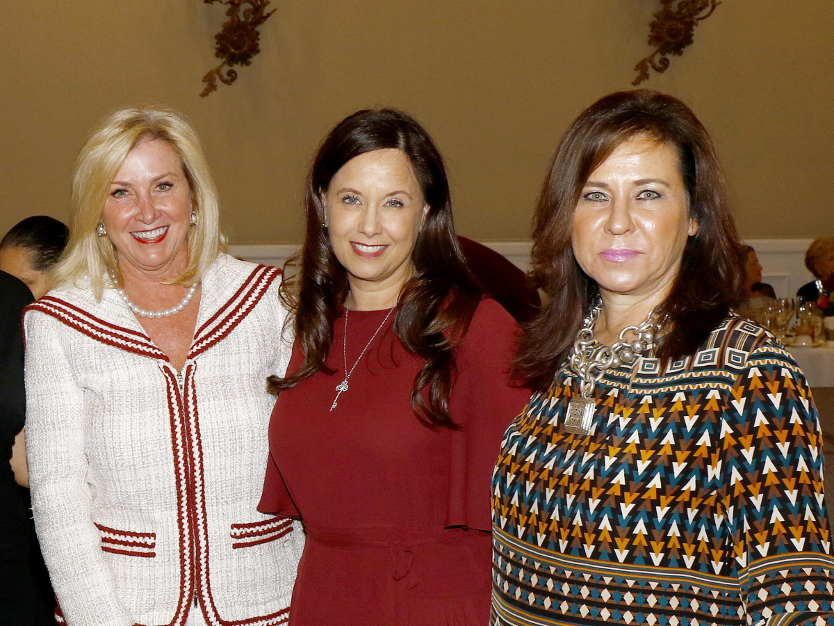 Penny Reid, Angela Fontana, Lacie Crow