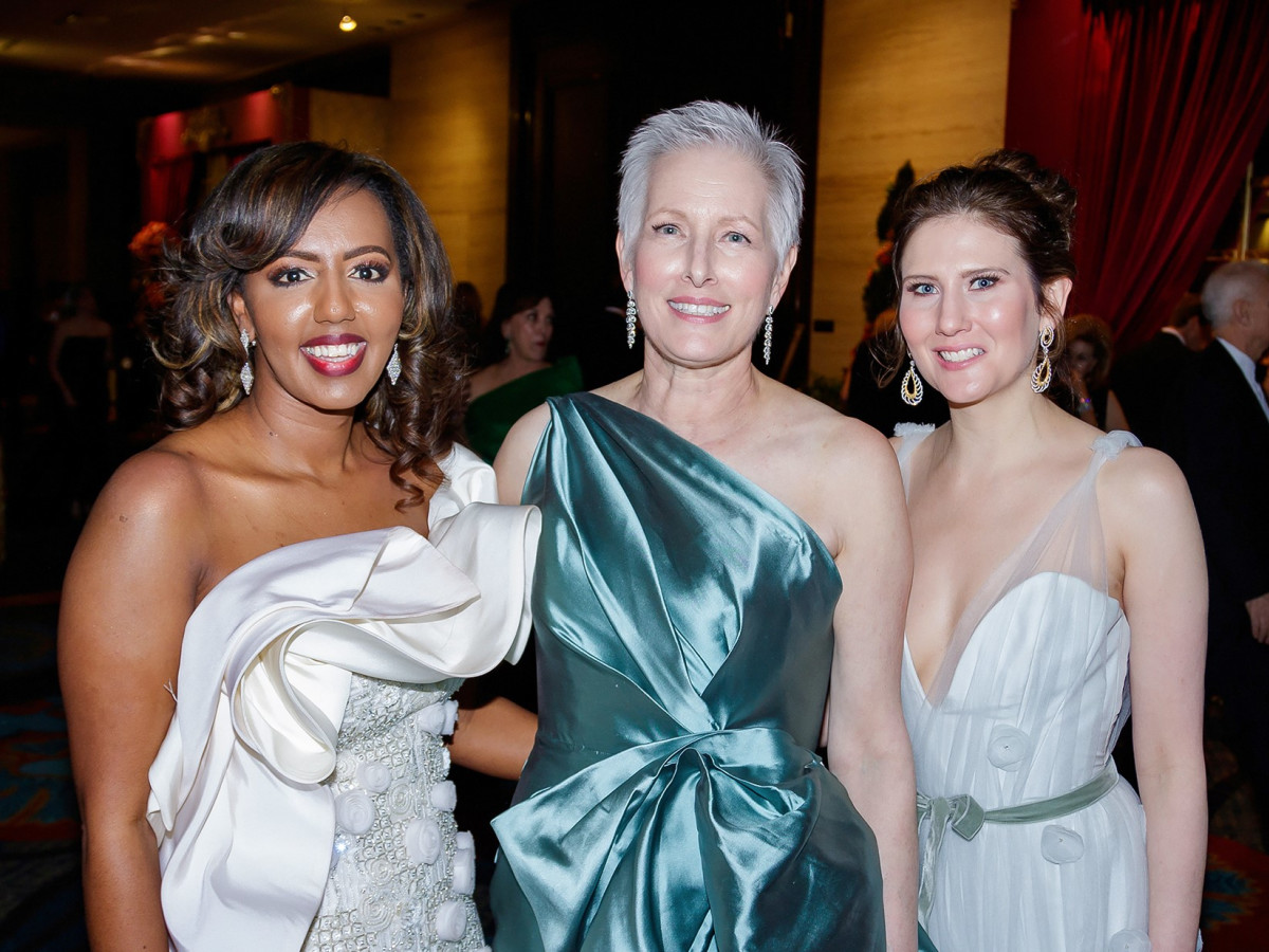 Nardos Iman, Maria Villanueva, Delayna Minter