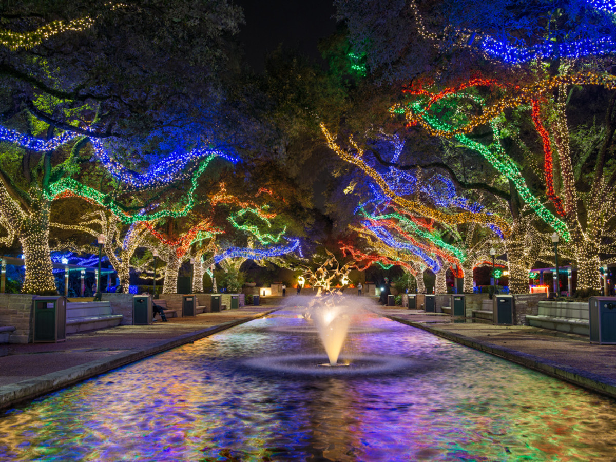 The Best And Brightest Christmas Light Displays Around Houston In