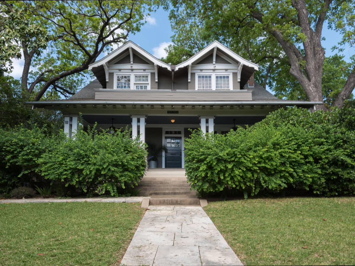 Step Inside Austin Homes Preserving Craftsman Style On