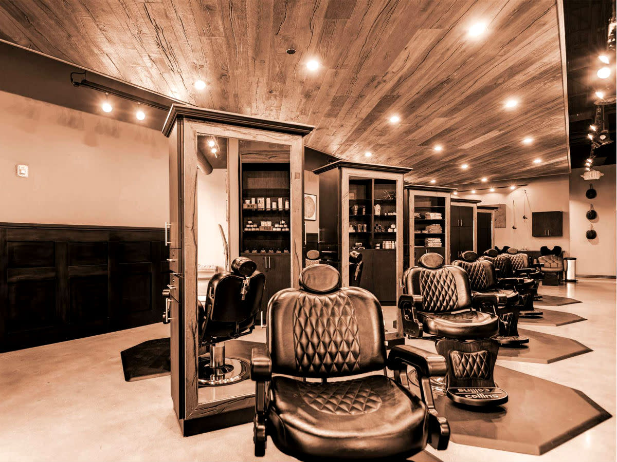 Barber Shop Serving Scotch With Your Haircut Swaggers Into Dallas