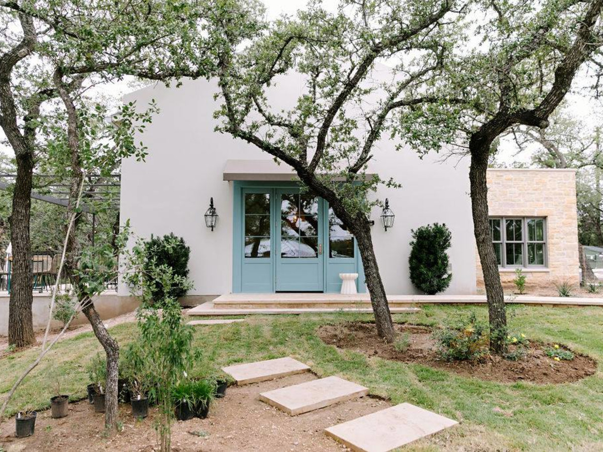 Unique Boutique Hotel Showcases Texas History And Hill Country