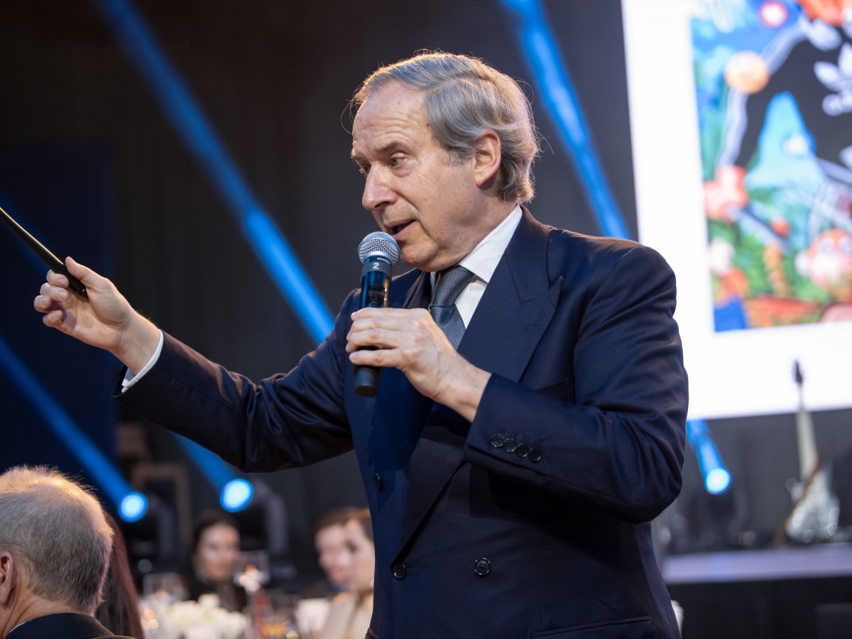 Simon de Pury