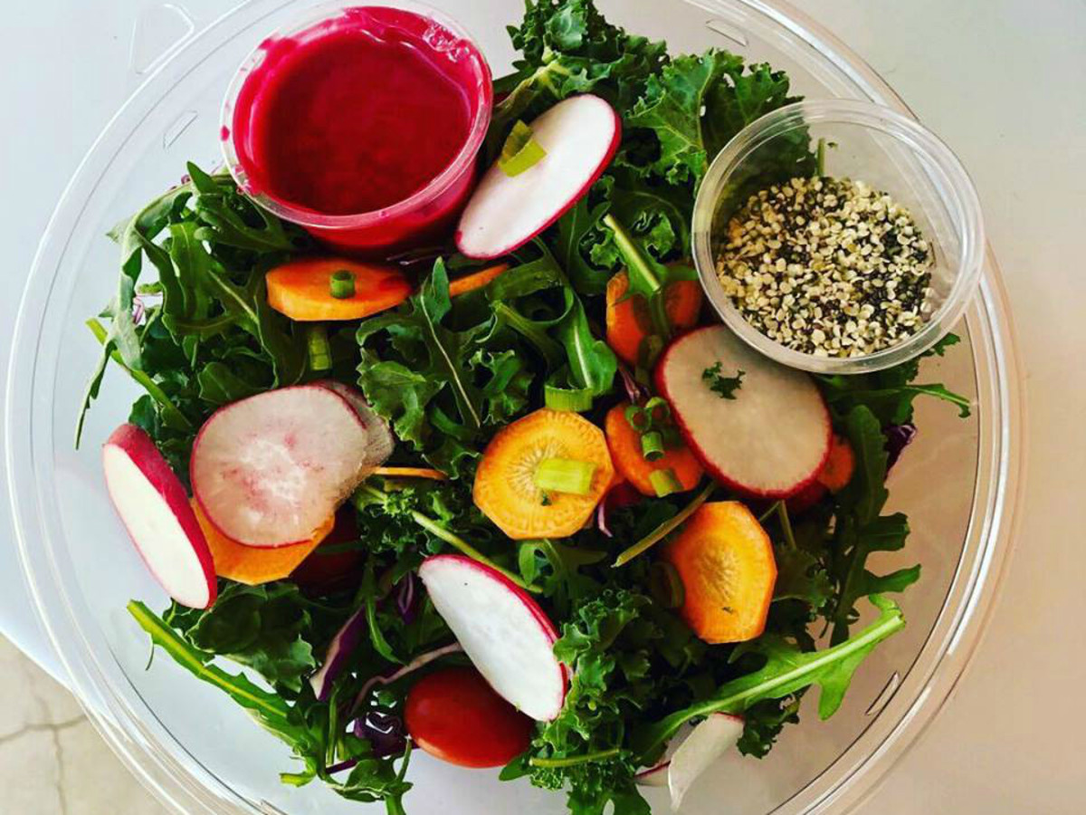 Healthconscious salad and smoothie shop blows into East Austin