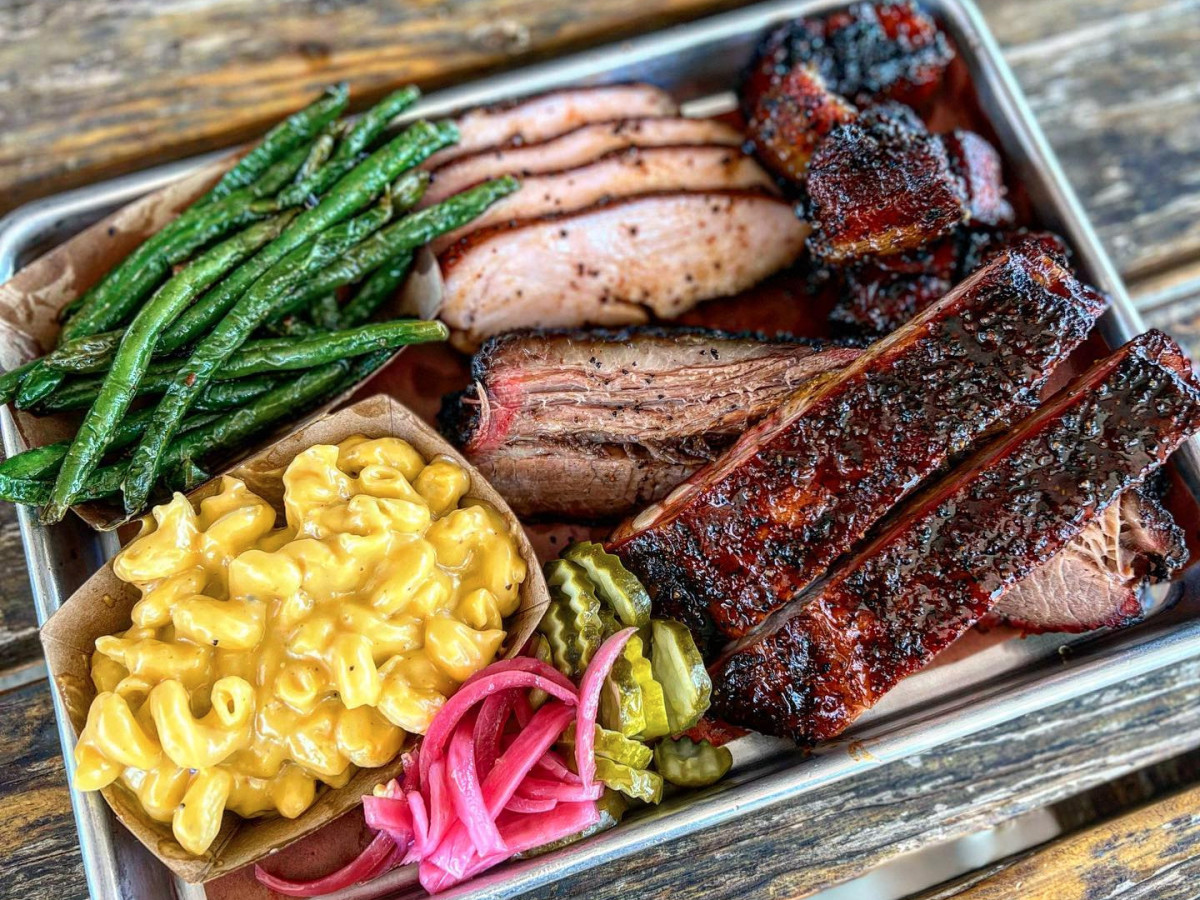New Craft Barbecue Restaurant Opens In Arlington With Tex Mex