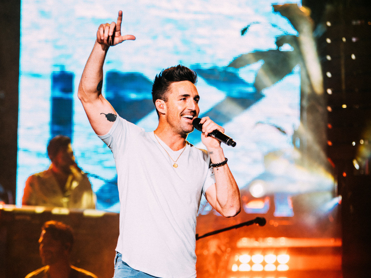 Jake Owen Freedom Over Texas lineup