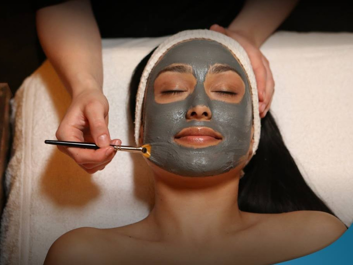 Hand & Stone Massage and Facial Spa