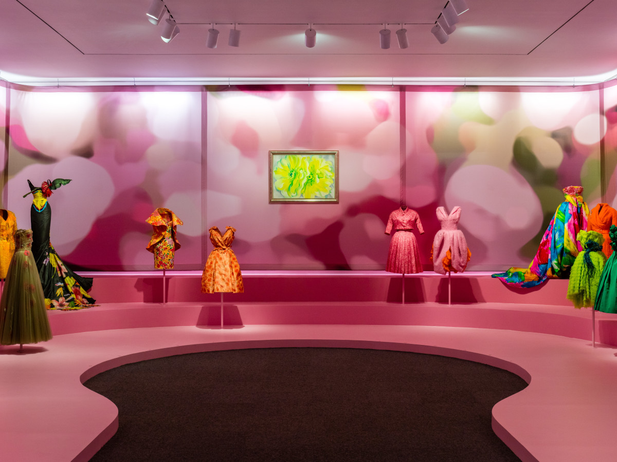 DMA Dior exhibit