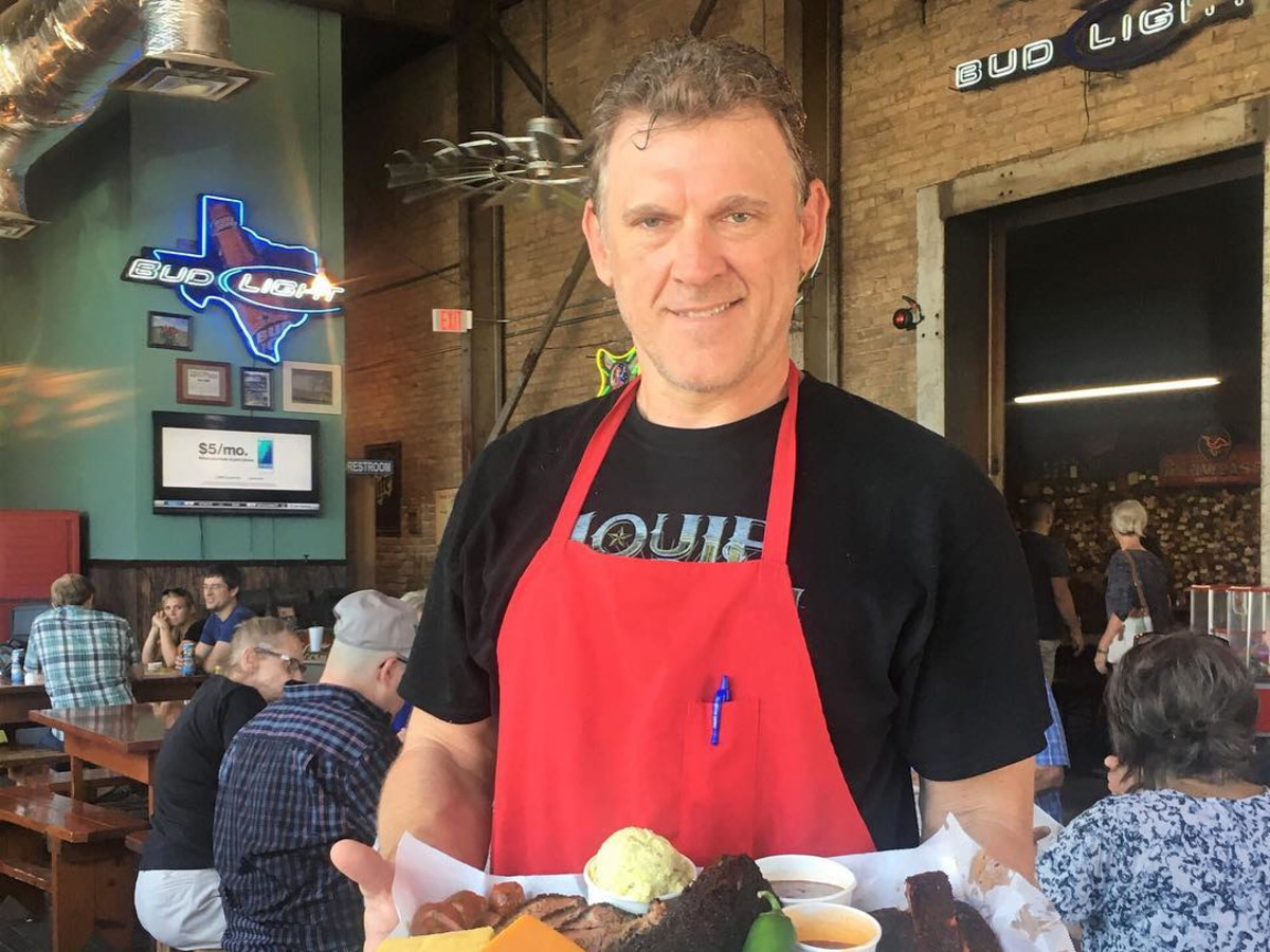 Wayne Mueller Louie Mueller Barbecue