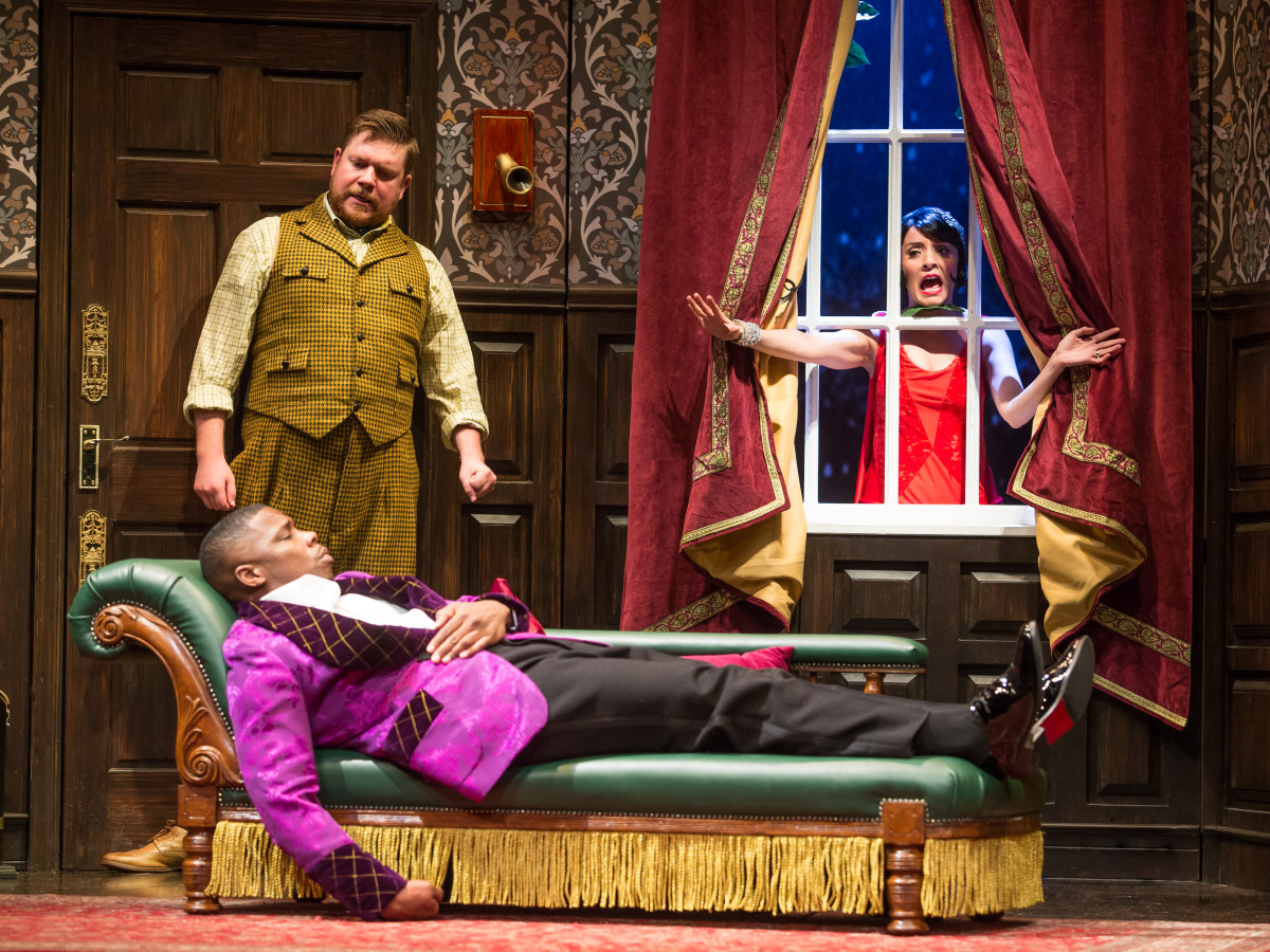 the play that goes wrong at lexington opera house