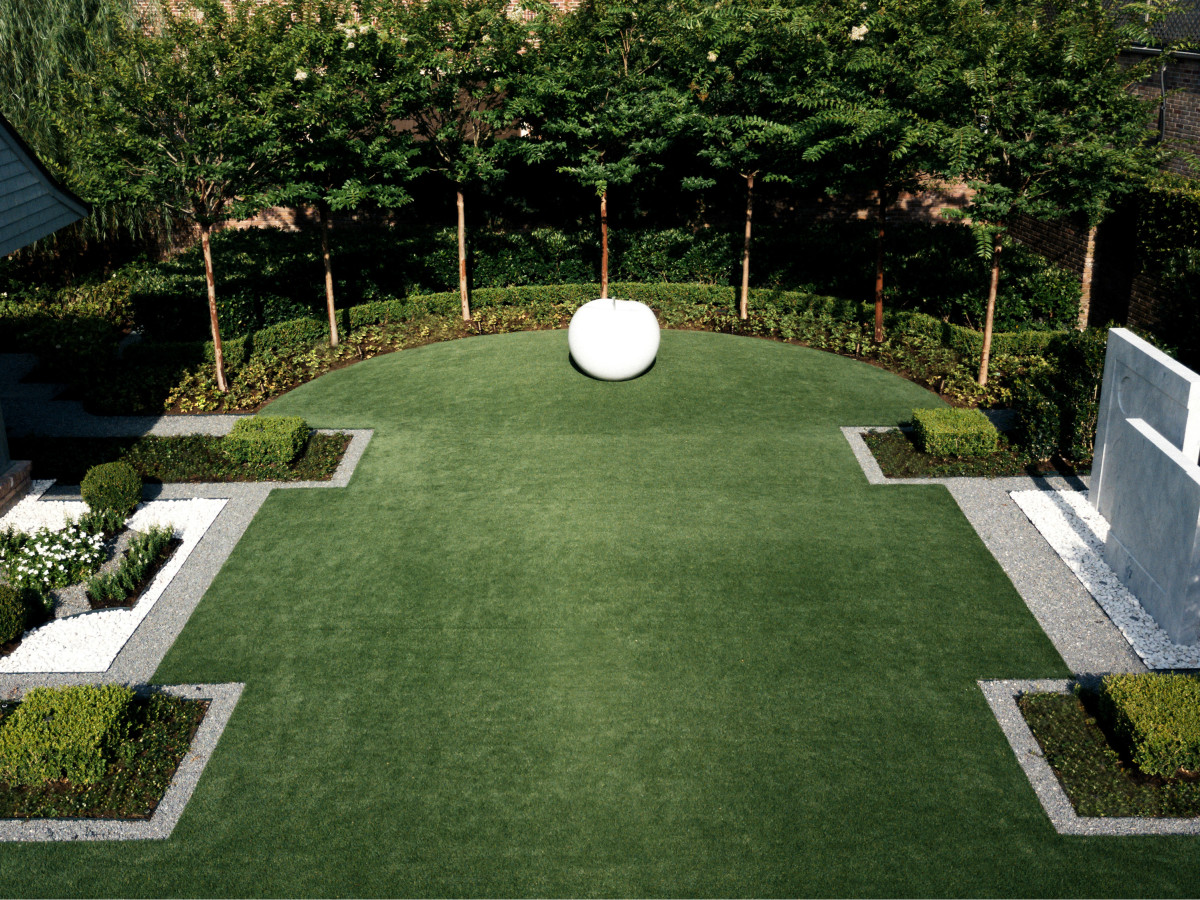 River Oaks art garden backyard Love Where You Live