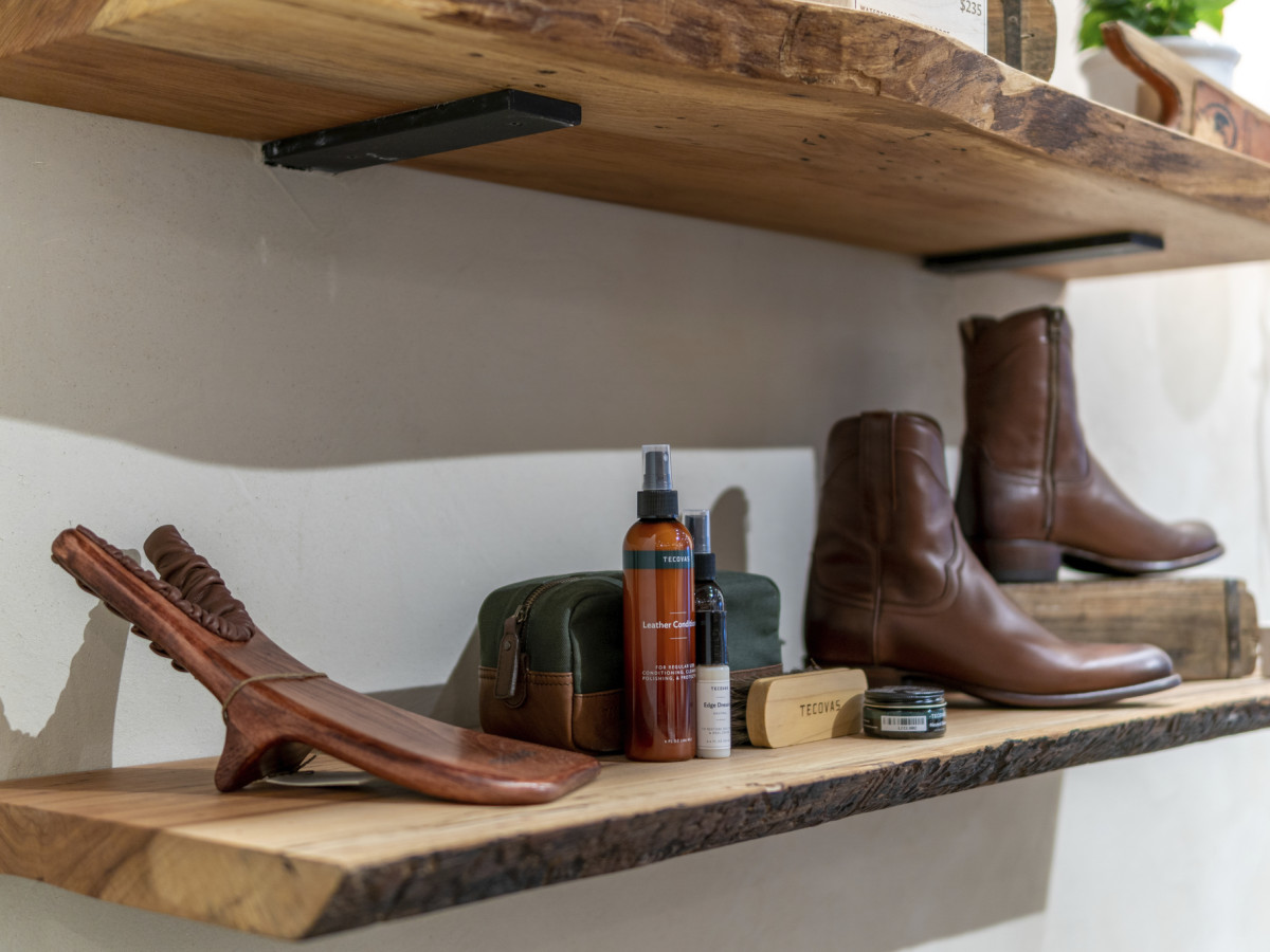Tecovas San Antonio shoe horn
