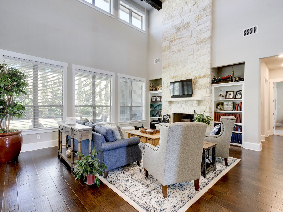 901 Crestone Stream Drive Austin home for sale