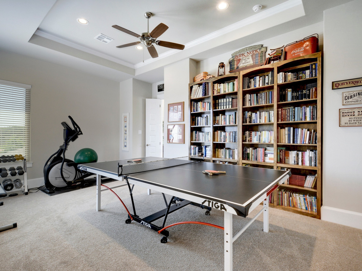 901 Crestone Stream Drive Austin home for sale