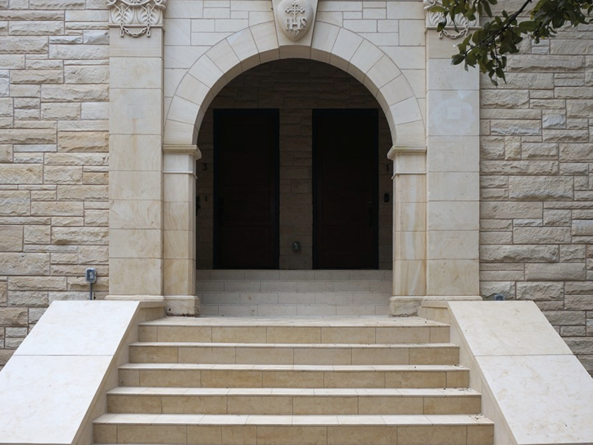 J. Bouldin church condo