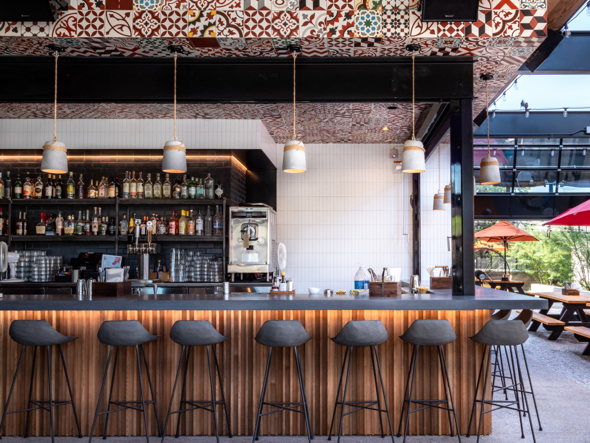 Where To Drink In Austin Right Now 6 Brand New Bars To Raise A