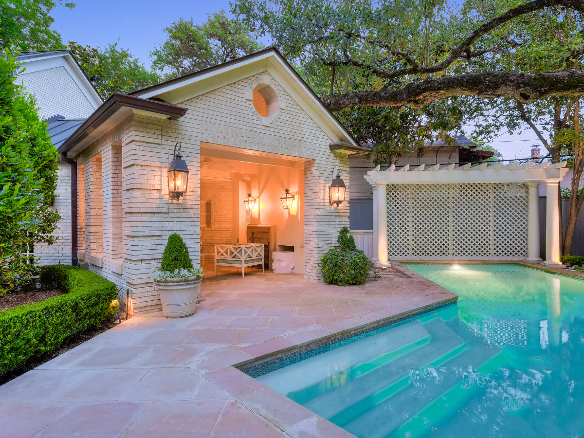 Elegant 1920s home impresses in desirable Old Enfield neighborhood