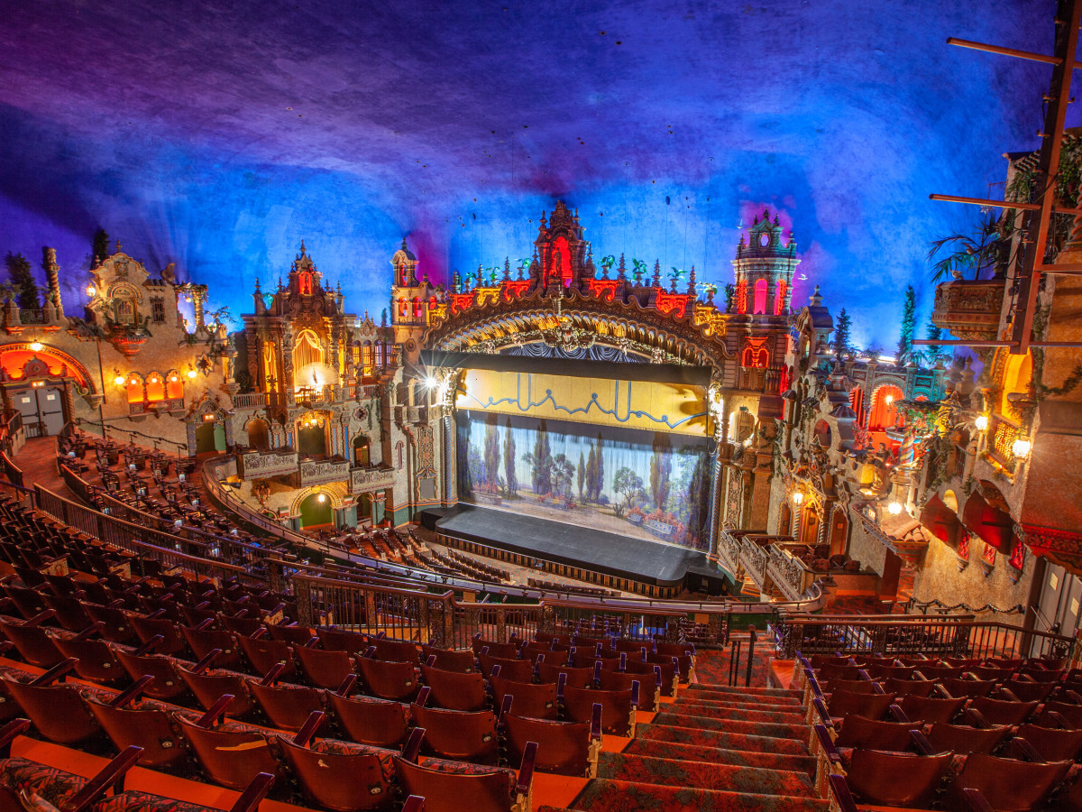 San Antonio's Majestic Theatre unveils lineup for 90th anniversary